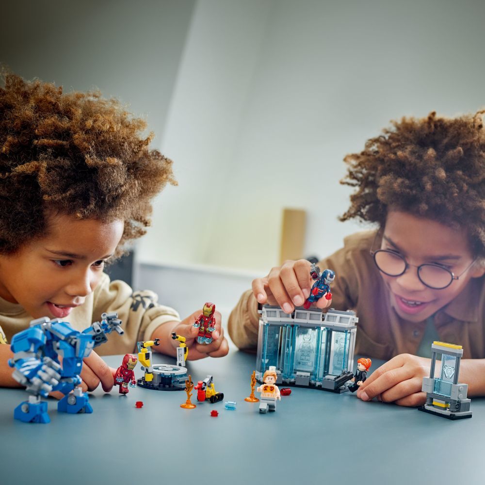 LEGO Super Heroes Marvel: Iron Man's Laboratory: Hall of Armor