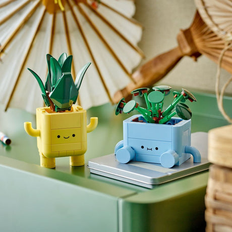 LEGO Botanicals: Happy Plants