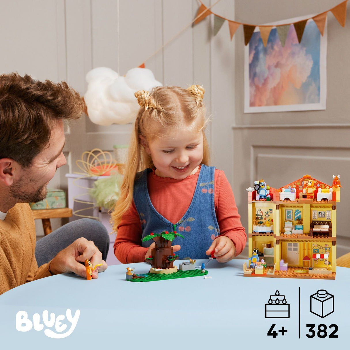 LEGO Bluey: Bluey's Family House