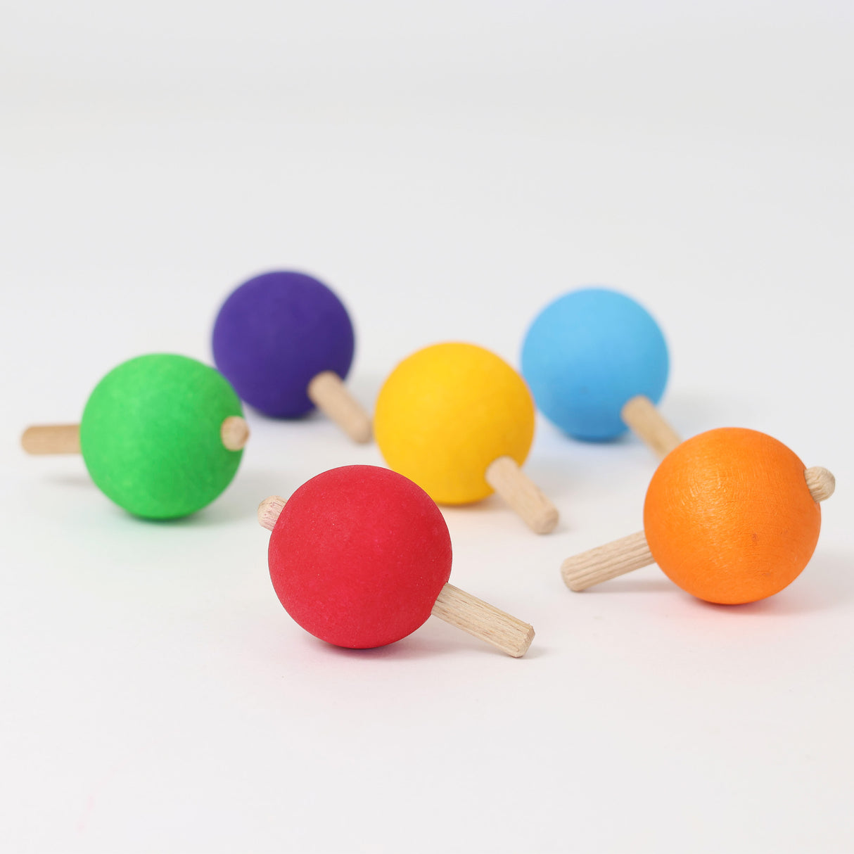 Rainbow Spinning Tops VE 6 pcs.