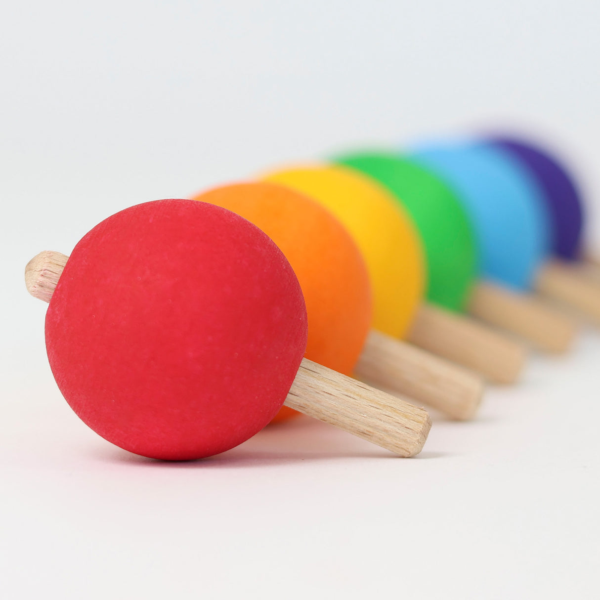 Rainbow Spinning Tops VE 6 pcs.